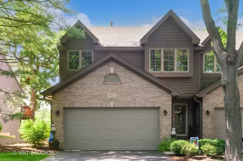 905 Millcreek Cir, Elgin, IL 60123
