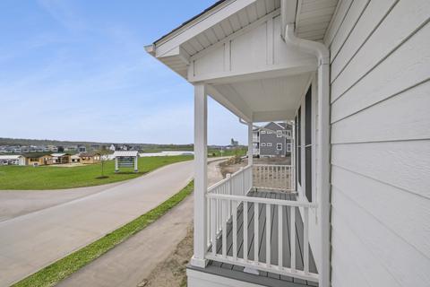 100 Great Loop Dr #36, Ottawa, IL 61350 photo 2