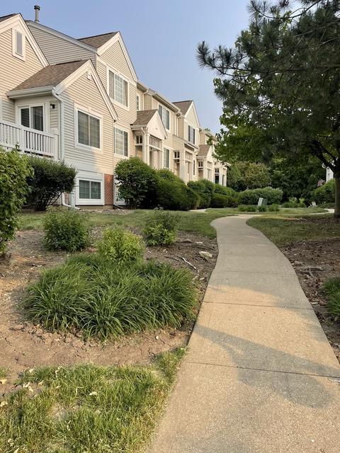 3350 Ravinia Cir #0, Aurora, IL 60504