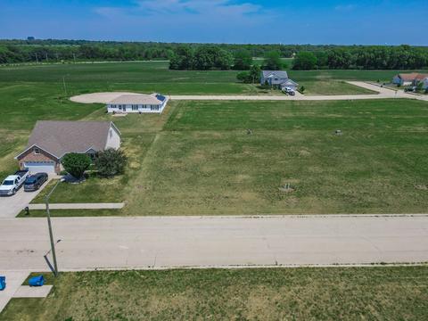 1406 Indian Trl, Kankakee, IL 60901 photo 2
