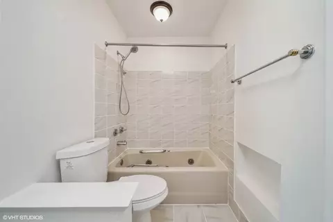 1174 E 53rd St, Chicago, IL 60615 photo 13