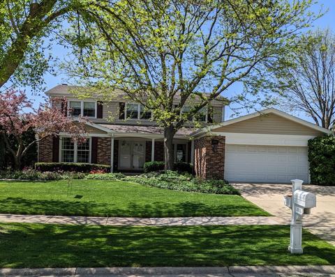 1922 N Derbyshire Ln, Arlington Heights, IL 60004