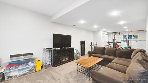 3044 Bridgeham St, Elgin, IL 60124 photo 33