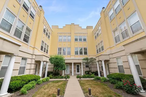 7541 Brown Ave #F, Forest Park, IL 60130