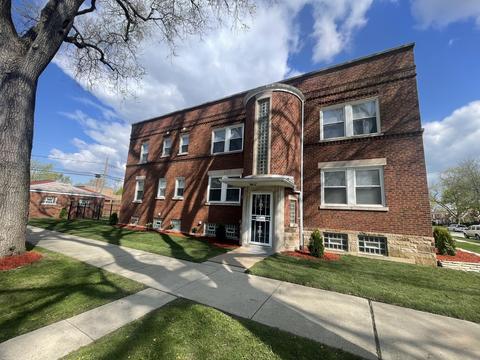 10558 S Calumet Ave, Chicago, IL 60628