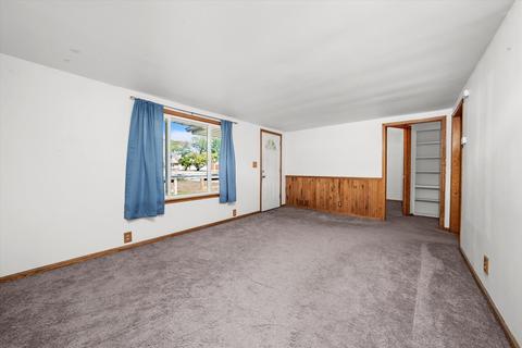 3517 Kings Rd, Steger, IL 60475 photo 2
