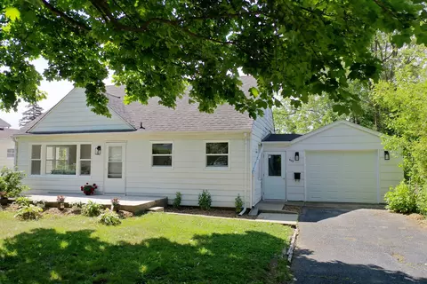 403 Highview Dr, Fox River Grove, IL 60021 photo 18