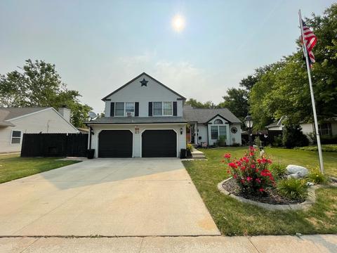 2006 Scottsdale Dr, Champaign, IL 61822