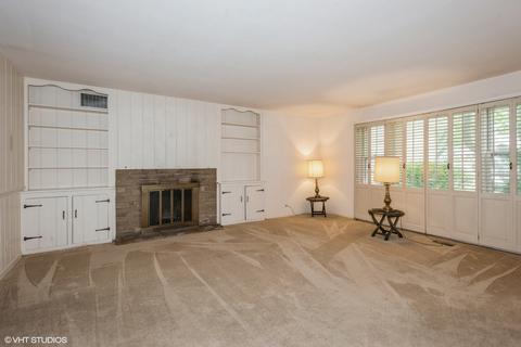 225 E Hawthorne Blvd, Wheaton, IL 60187 photo 3