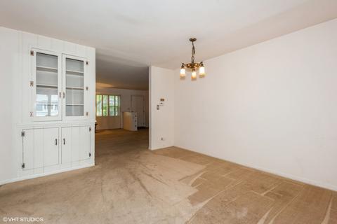 225 E Hawthorne Blvd, Wheaton, IL 60187 photo 5