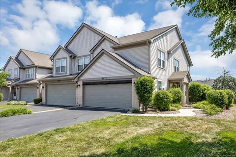 2070 Constitution Ct, Elgin, IL 60123