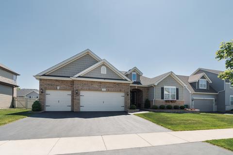 743 N Misty Ridge Dr, Romeoville, IL 60446