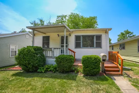 283 S Fulton Ave, Bradley, IL 60915