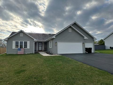 1514 Warrenton Dr, Byron, IL 61010