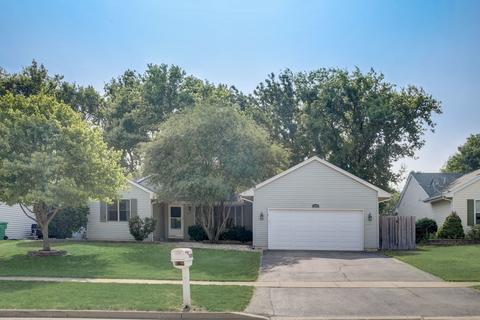 1609 Ash Ave, Woodstock, IL 60098