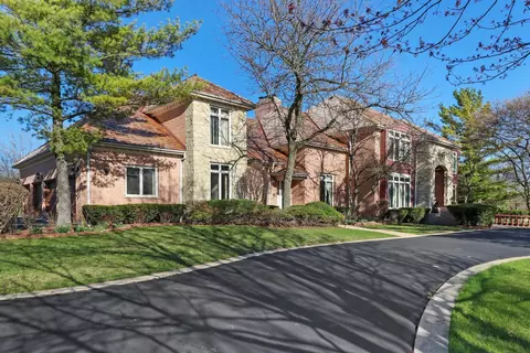 13 Spring Creek Dr, South Barrington, IL 60010
