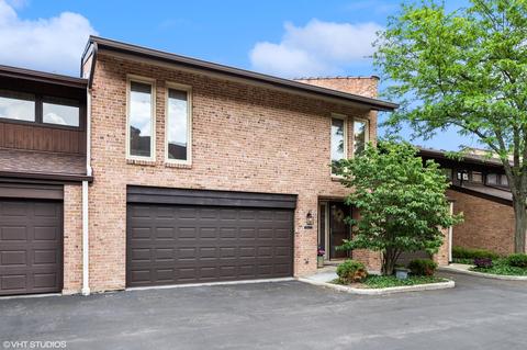 1836 Wildberry Dr #3E, Glenview, IL 60025