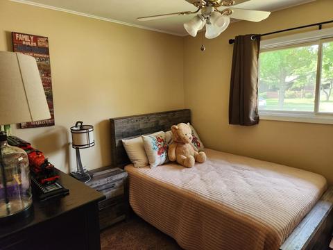 185 Fletcher Dr, Wheeling, IL 60090 photo 12