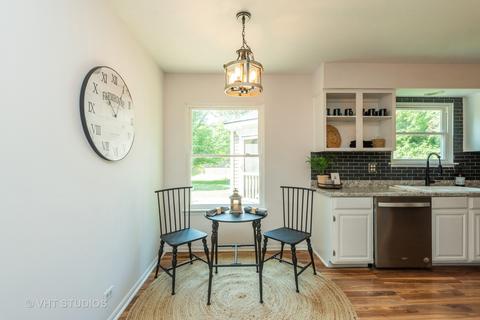 1765 Thorneapple Ln, Algonquin, IL 60102 photo 8