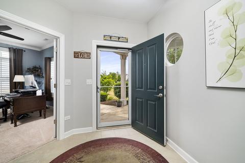 16547 S Fox Run Cir, Plainfield, IL 60586 photo 3