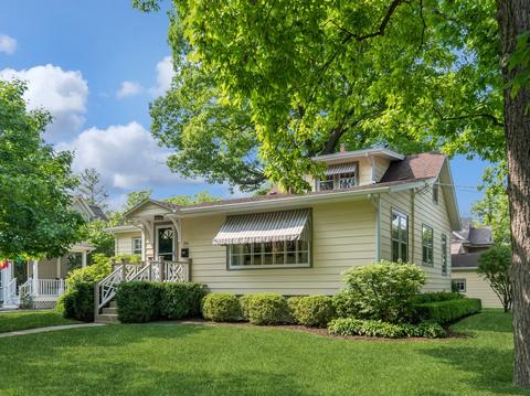 134 E North Ave, Lake Bluff, IL 60044