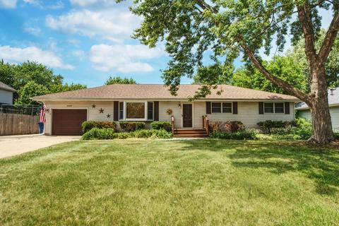 2423 Vesta Dr, Joliet, IL 60431