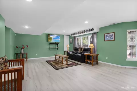 39 W250 E Mallory Dr, Geneva, IL 60134 photo 29