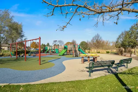 39 W250 E Mallory Dr, Geneva, IL 60134 photo 49