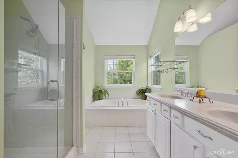 39 W250 E Mallory Dr, Geneva, IL 60134 photo 20