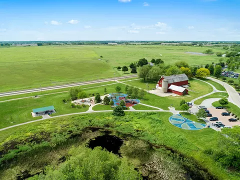 39 W250 E Mallory Dr, Geneva, IL 60134 photo 48