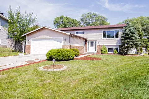 18729 Oakwood Ave, Country Club Hills, IL 60478