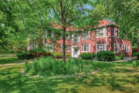 1502 S Race St #6, Urbana, IL 61801