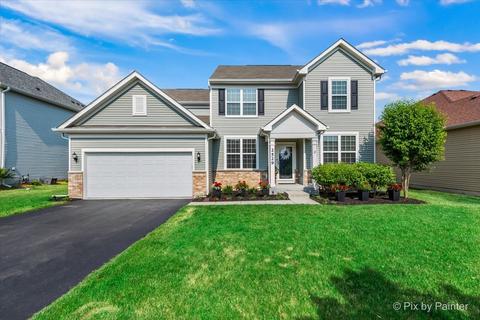 2529 Camden St, Geneva, IL 60134