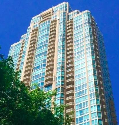 21 E Huron St #1305, Chicago, IL 60611