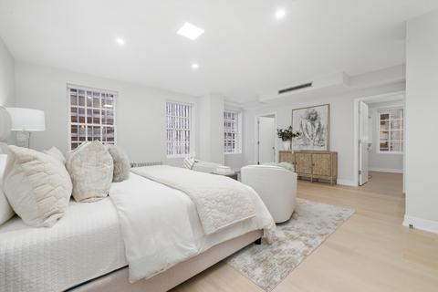 233 E Walton Pl #4, Chicago, IL 60611 photo 40