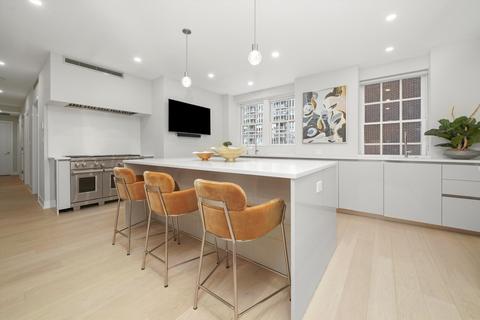 233 E Walton Pl #4, Chicago, IL 60611 photo 3