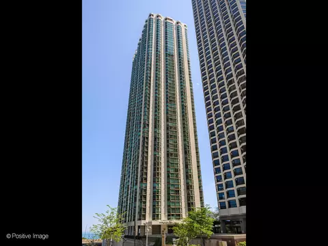 195 N Harbor Dr #2508, Chicago, IL 60601
