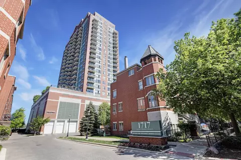 1717 S Prairie Ave #2101, Chicago, IL 60616