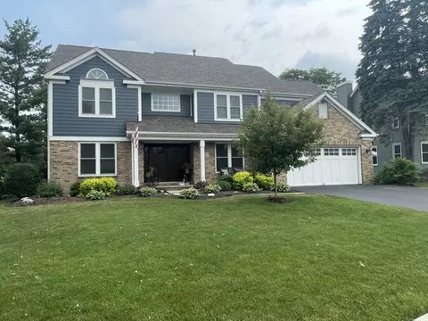 230 Ambria Dr, Mundelein, IL 60060