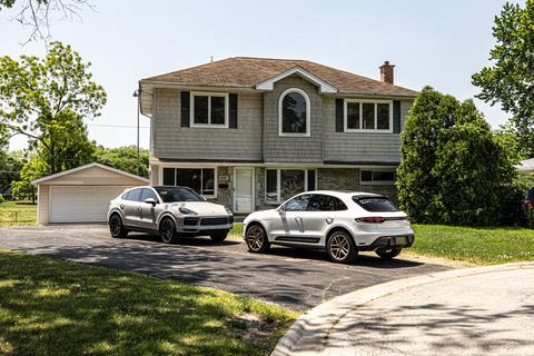 6457 Parkside Dr, Tinley Park, IL 60477