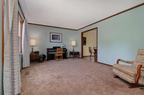 2008 Single Tree Ln, Bloomington, IL 61704 photo 3