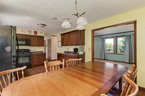 2008 Single Tree Ln, Bloomington, IL 61704 photo 6