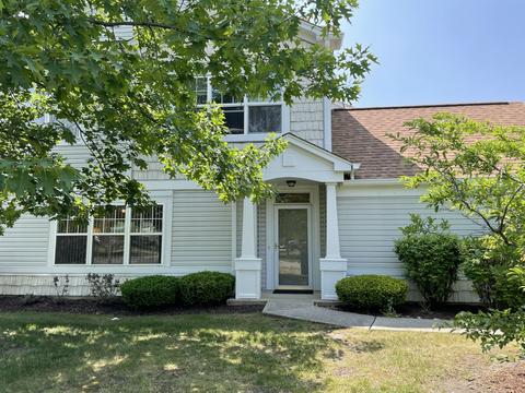 1149 Delta Ct #1149, Elgin, IL 60123