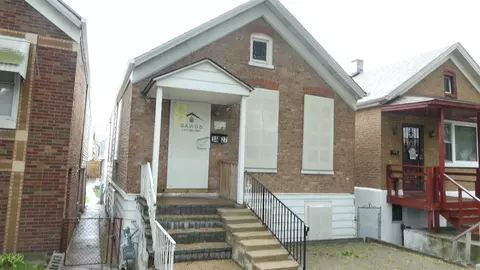 3827 S Wolcott Ave, Chicago, IL 60609