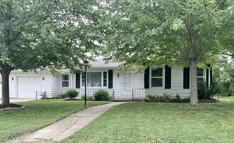 103 Shady Ln, Dixon, IL 61021 photo 4