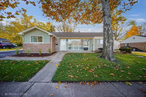 237 Indianwood Blvd, Park Forest, IL 60466