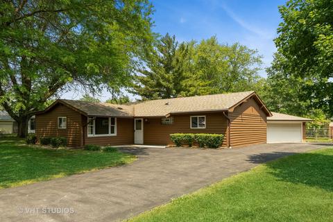 8730 Sherwood Dr, Orland Park, IL 60462