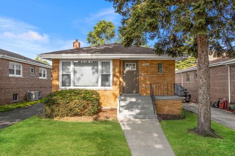 9826 S Artesian Ave, Evergreen Park, IL 60805