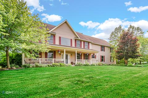 5113 Tall Oaks Dr, Ringwood, IL 60072