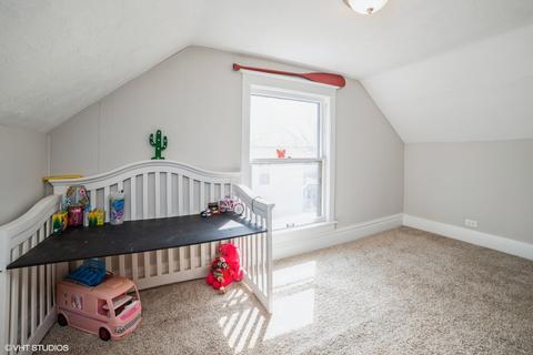 684 Forest Ave, Elgin, IL 60120 photo 6